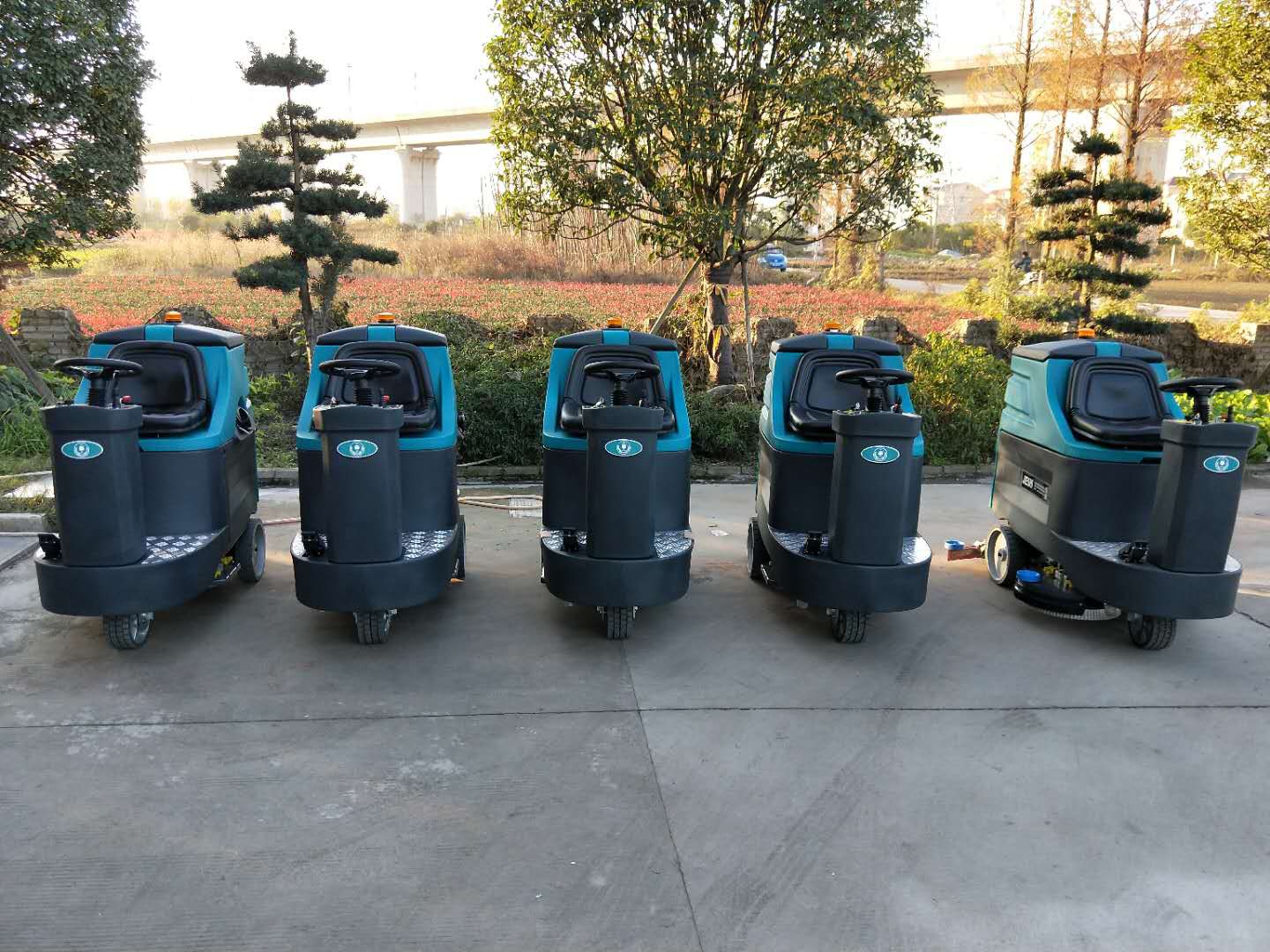 洁士M7B双刷驾驶式豆奶短视频APP最新版下载/洗地车