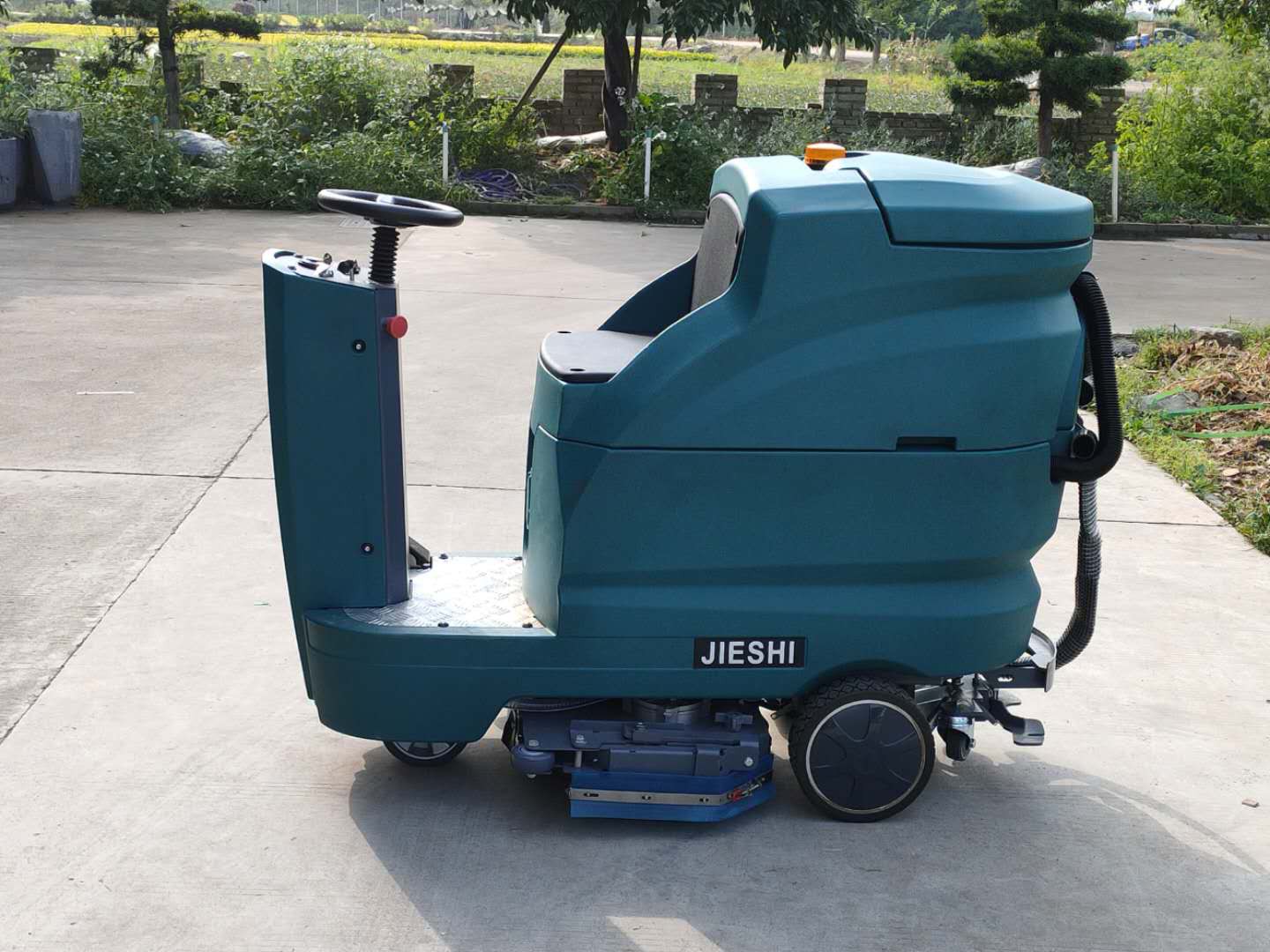 洁士S60B双刷驾驶式豆奶短视频APP最新版下载，驾驶式洗地车，驾驶式豆奶成人短视频，座驾式豆奶短视频APP最新版下载