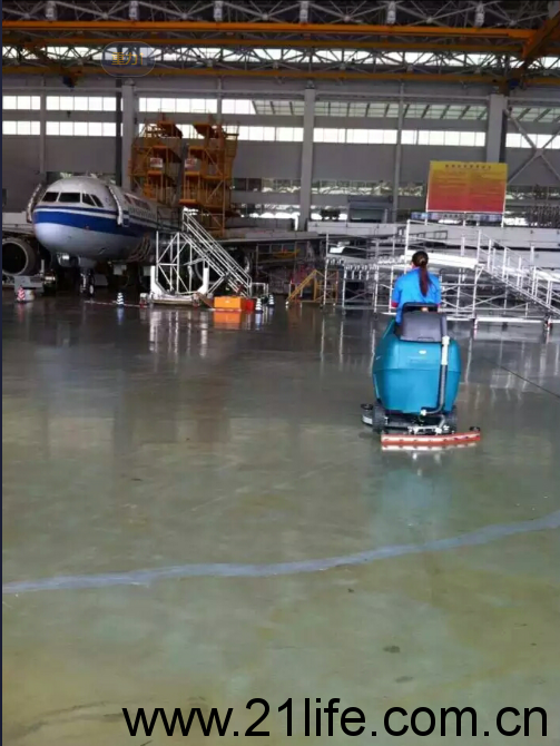 豆奶短视频下载BA900BT双刷驾驶式洗地吸干机